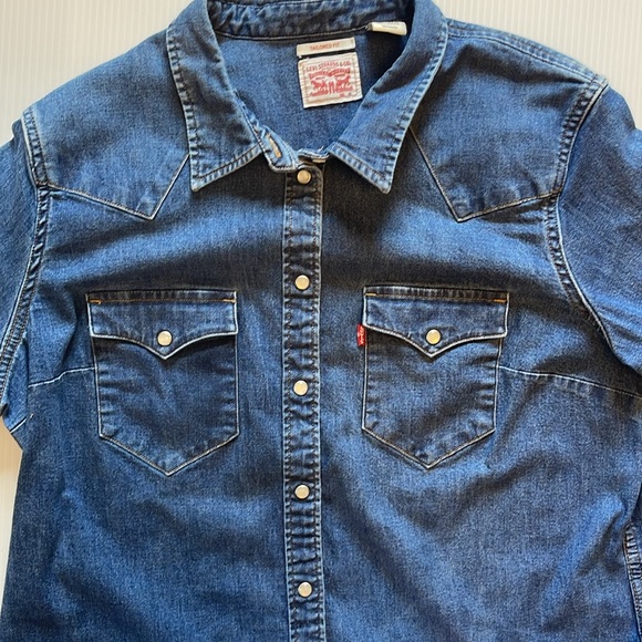 Levi’s Tailored Fit Shirt Size XL - Picture 2 of 5